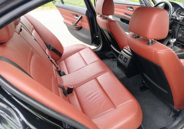 BMW Seria 3 cena 25700 przebieg: 225000, rok produkcji 2009 z Łódź małe 137